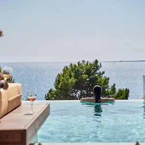 **** מלון White Rocks Kefalonia יוון